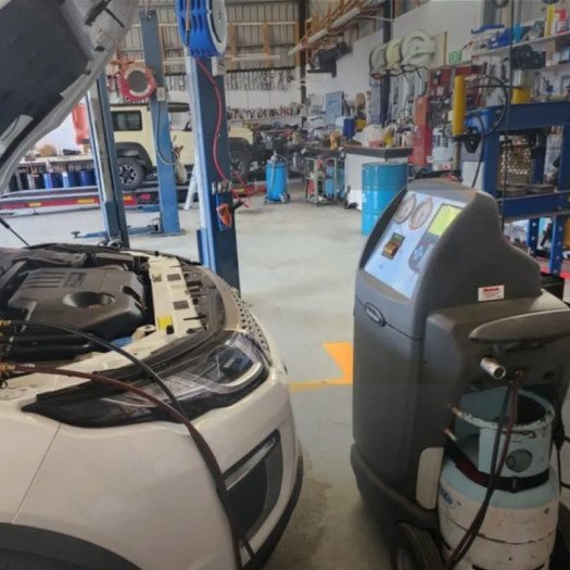 Air Con Servicing 1